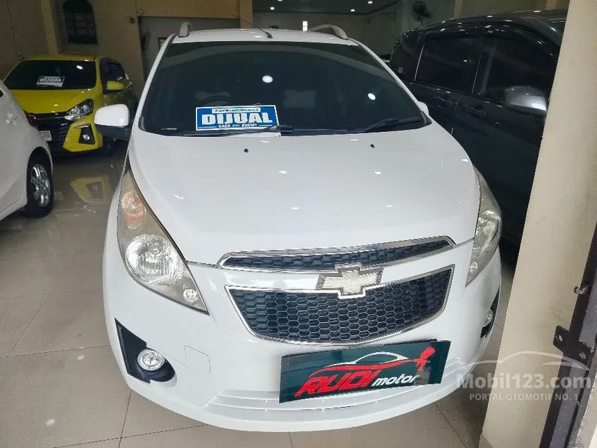 2011 Chevrolet Spark LT Hatchback