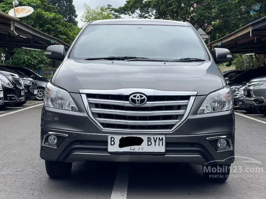 Jual Mobil Toyota Kijang Innova 2014 V 2.0 di DKI Jakarta Manual MPV Abu