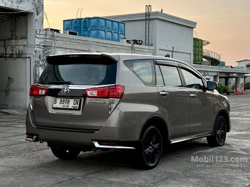 2018 Toyota Kijang Innova Venturer MPV