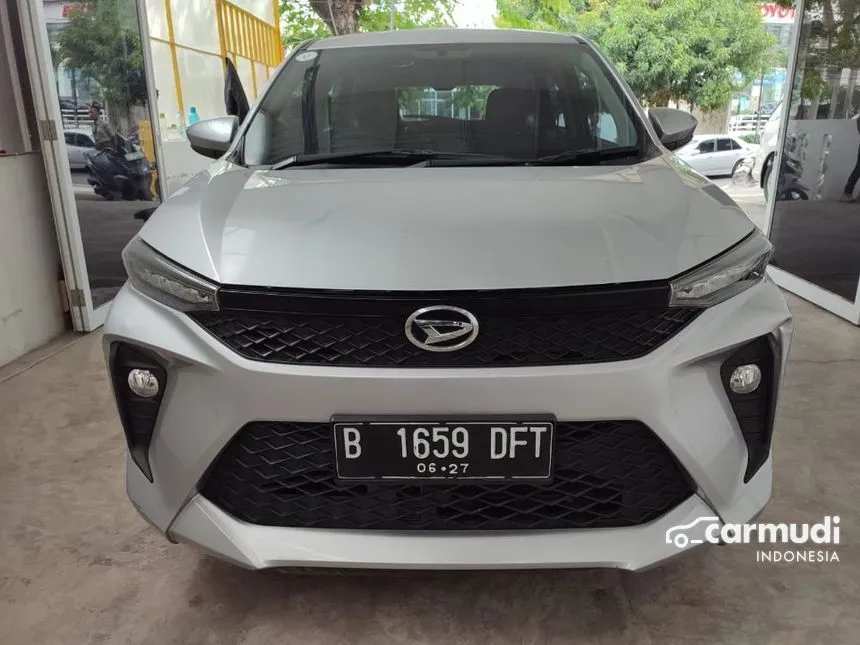 Jual Mobil Daihatsu Xenia 2022 R 1.3 di Jawa Barat Automatic MPV Abu