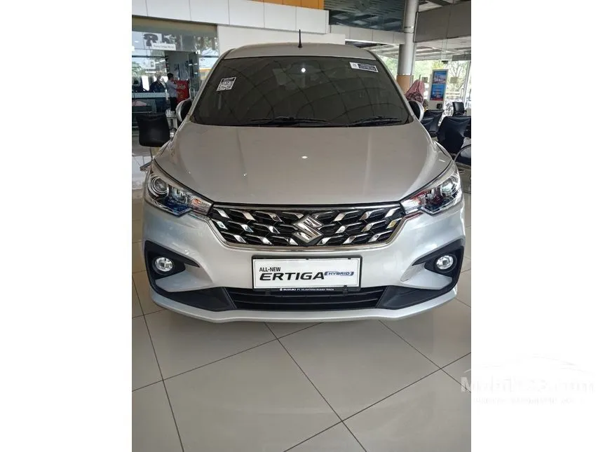 Jual Mobil Suzuki Ertiga 2023 GX Hybrid 1.5 di Jawa Barat Manual MPV Silver Rp 189.000.000