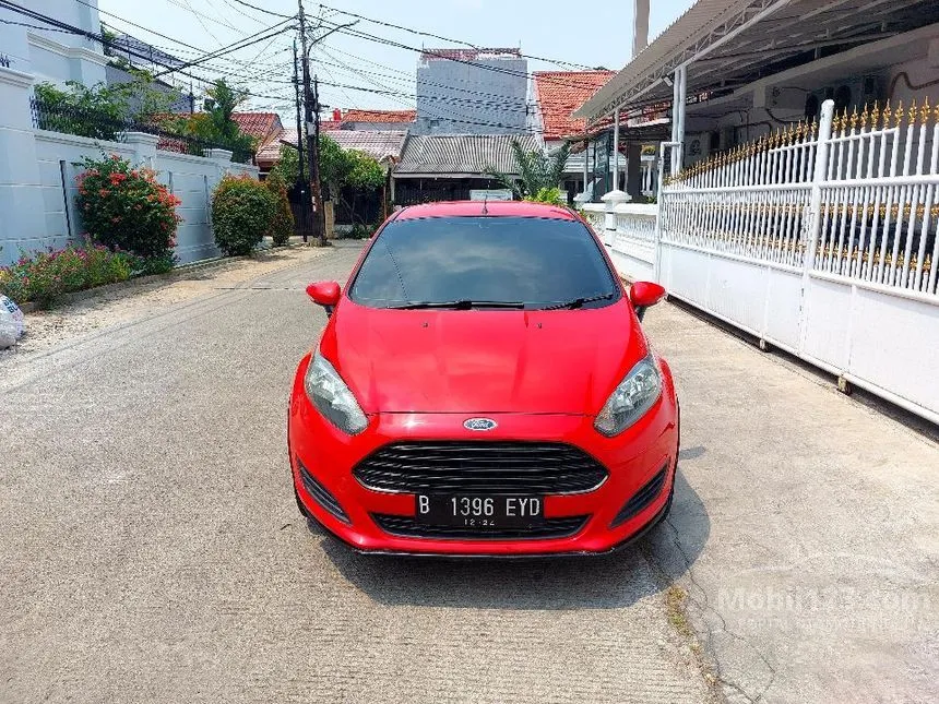 Jual Mobil Ford Fiesta 2013 Trend 1.5 di DKI Jakarta Automatic Hatchback Merah Rp 93.000.000