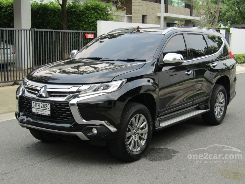 Mitsubishi pajero sport 2017