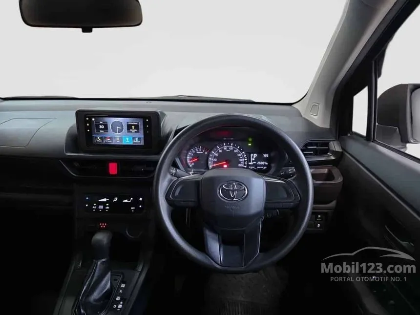 2024 Toyota Avanza E MPV