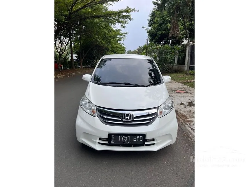 Jual Mobil Honda Freed 2014 S 1.5 di Jawa Barat Automatic MPV Putih Rp 153.000.000