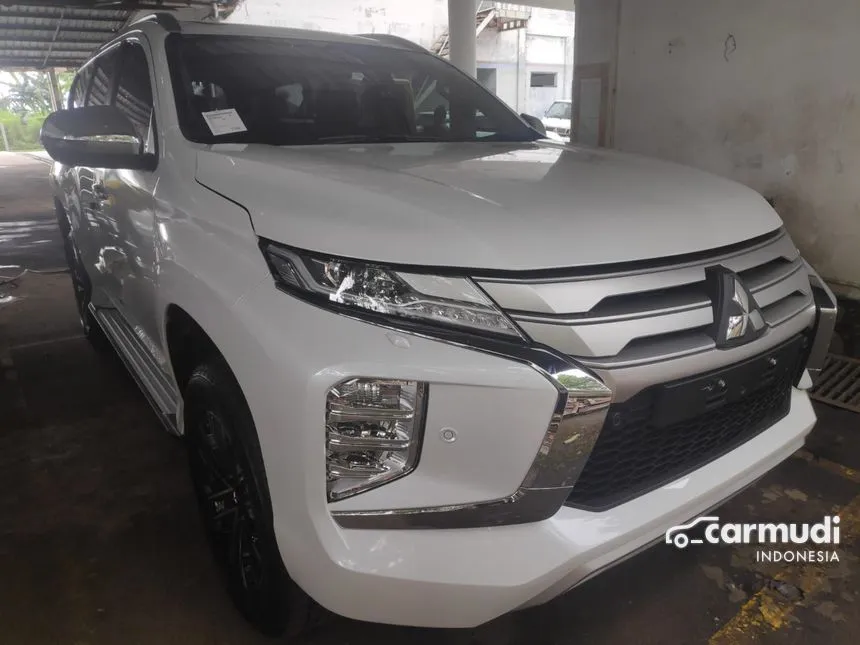 Jual Mobil Mitsubishi Pajero Sport 2023 Dakar 2.4 di Jawa Barat Automatic SUV Putih Rp 555.400.000