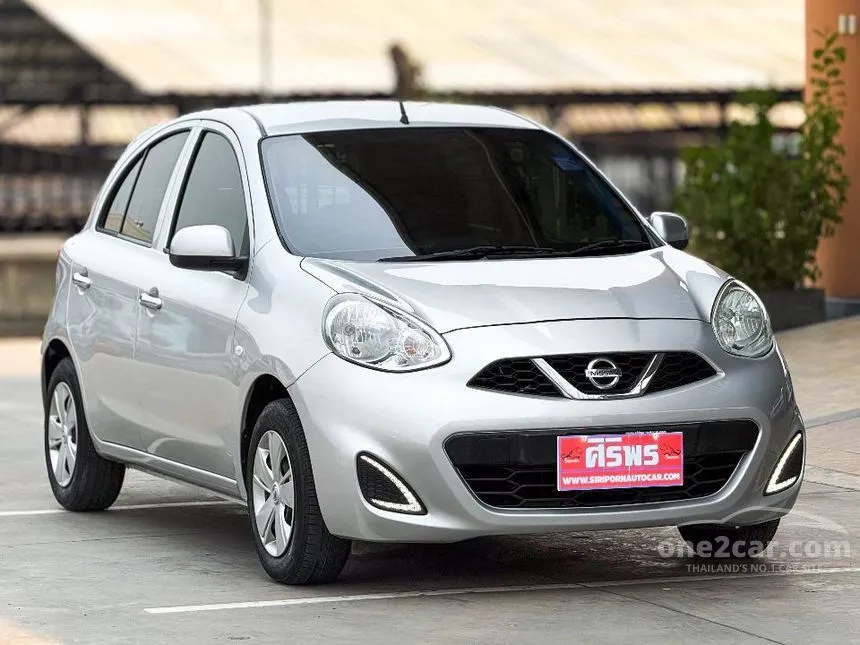 2017 Nissan MARCH E Hatchback