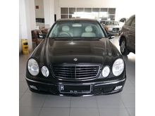 2004 Mercedes-Benz E240 2.6 Sedan