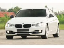 2015 BMW 320i 2.0 Sport Sedan TERMURAH KONDISI MASIH ISTIMEWA