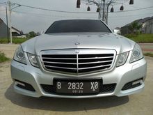 2010 Mercedes-Benz E250 CGI Avantgarde Sedan