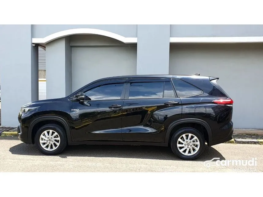 2023 Toyota Kijang Innova Zenix G HV (Non Premium Color) MPV