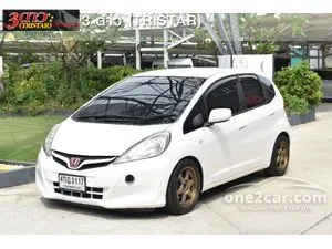 2014 Honda JAZZ 1.5 (ปี 08-14) S Hatchback