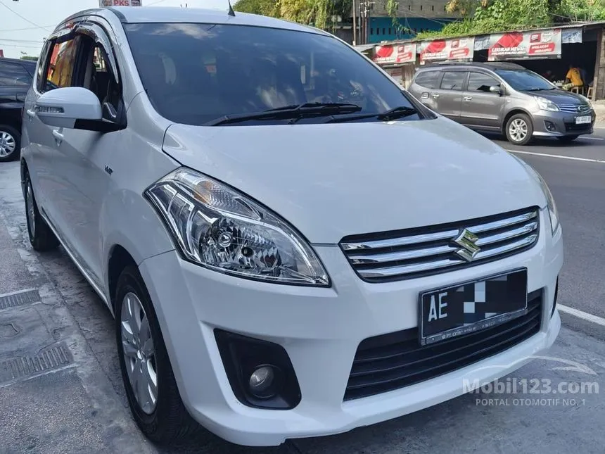 Jual Mobil Suzuki Ertiga 2015 GL 1.4 di Jawa Timur Manual MPV Putih Rp 136.000.000