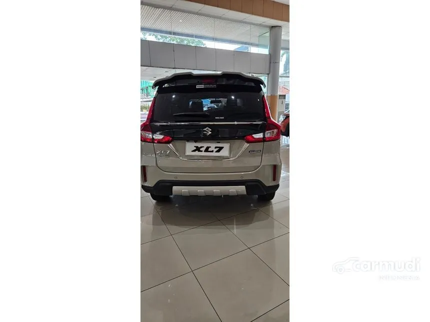 2023 Suzuki XL7 Hybrid ALPHA Wagon