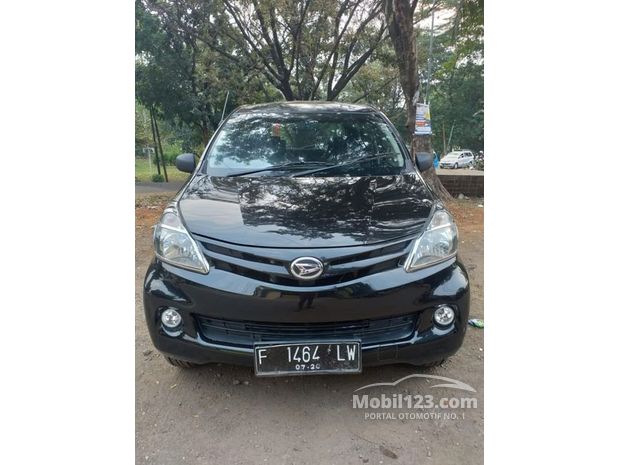 Daihatsu Xenia Mobil bekas dijual di Dki-jakarta Indonesia - Dari 253 