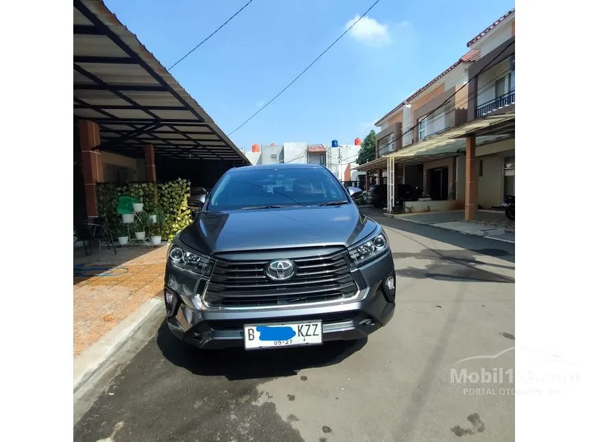 Jual Mobil Toyota Kijang Innova 2022 V 2.4 di Jawa Barat Automatic MPV Abu