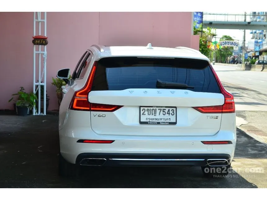 2021 Volvo V60 T8 Inscription Wagon