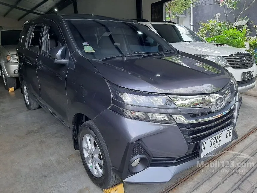 Jual Mobil Daihatsu Xenia 2019 R 1.3 di Jawa Timur Automatic MPV Abu