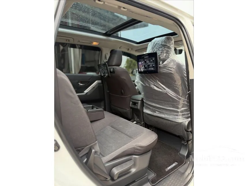 2026 Toyota Kijang Innova Zenix V HV (Premium Color) MPV
