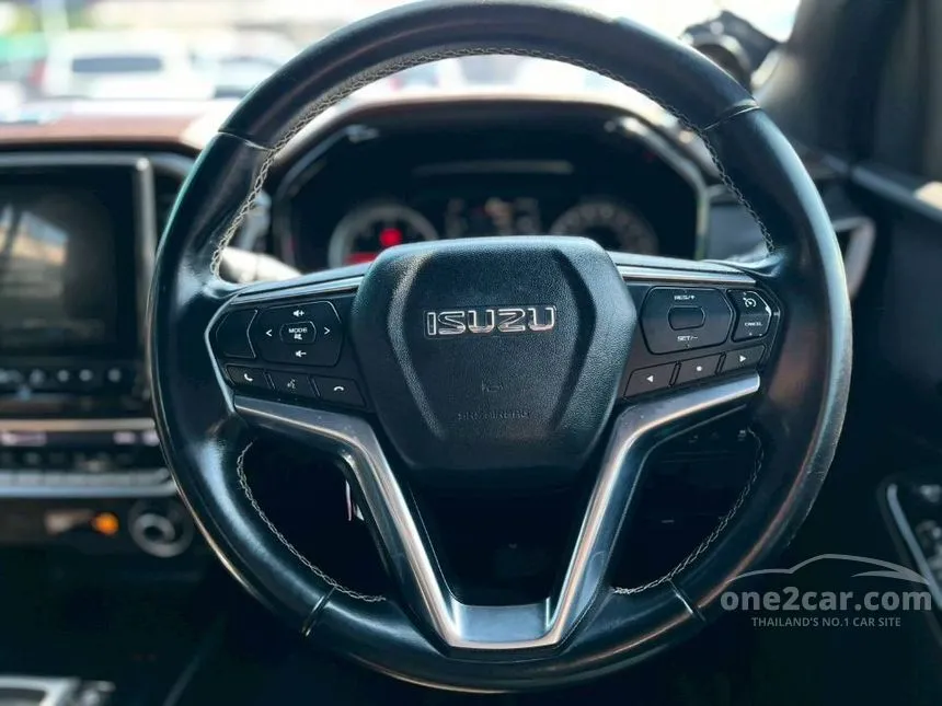 2020 Isuzu D-MAX Vcross M Cab-4 Pickup