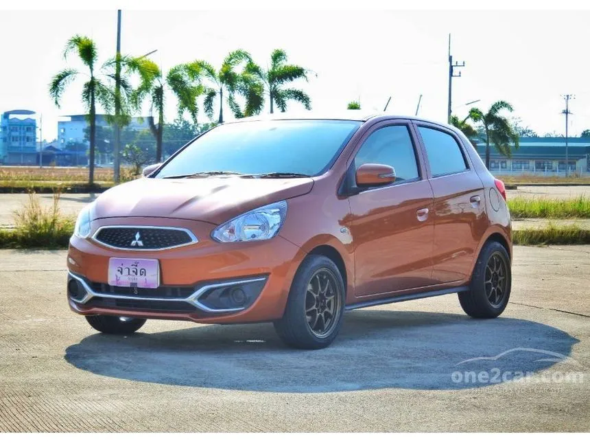 2017 Mitsubishi MIRAGE GLX Hatchback