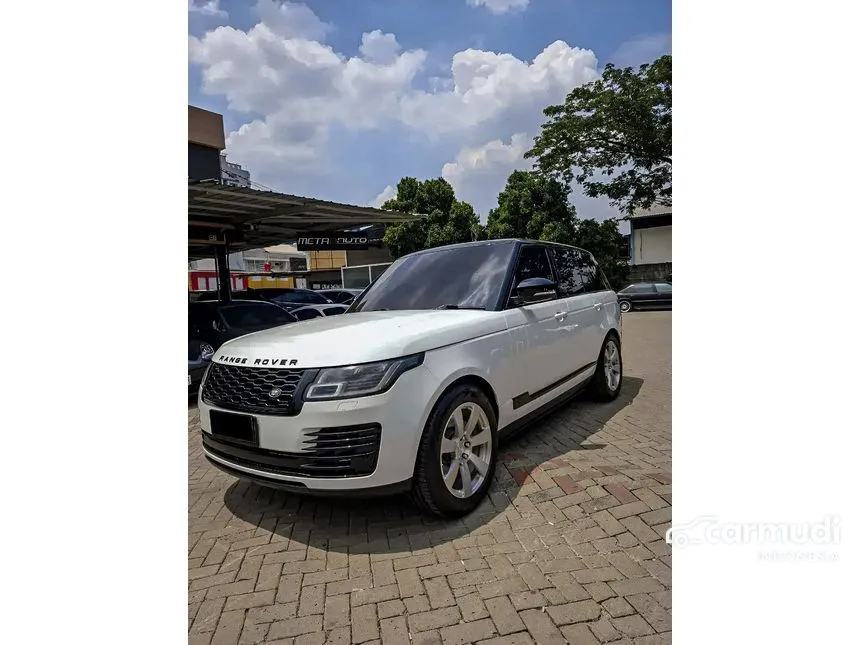 2014 Land Rover Range Rover Vogue SUV