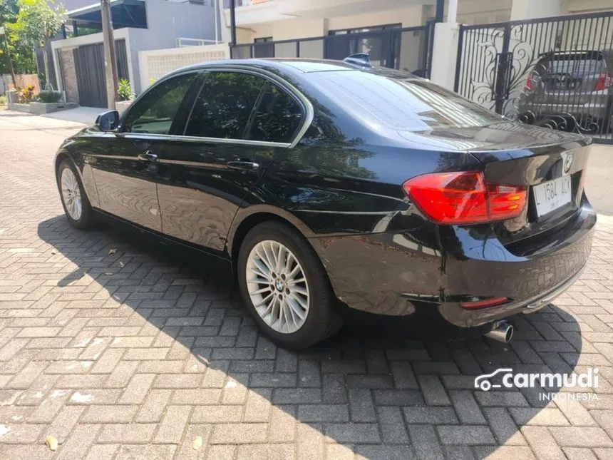 2013 BMW 320i Sport Sedan