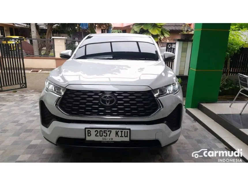2023 Toyota Kijang Innova Zenix V (Premium Color) MPV