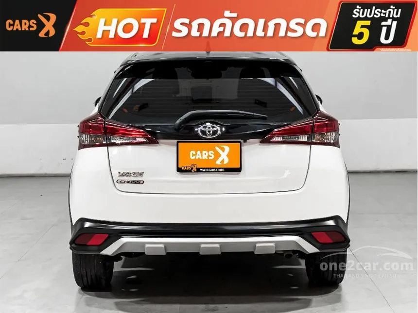 2020 Toyota YARIS High Cross Hatchback