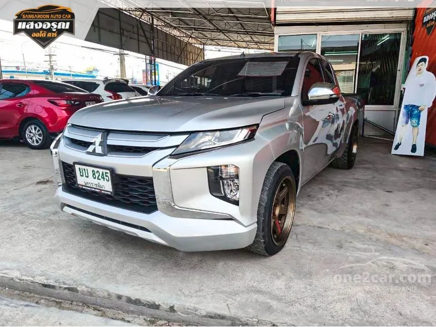 2020 Mitsubishi TRITON GLX Mega Cab Pickup