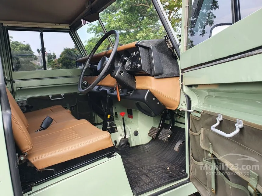 1974 Land Rover Series Canvas Short 88 WB SUV Offroad 4WD