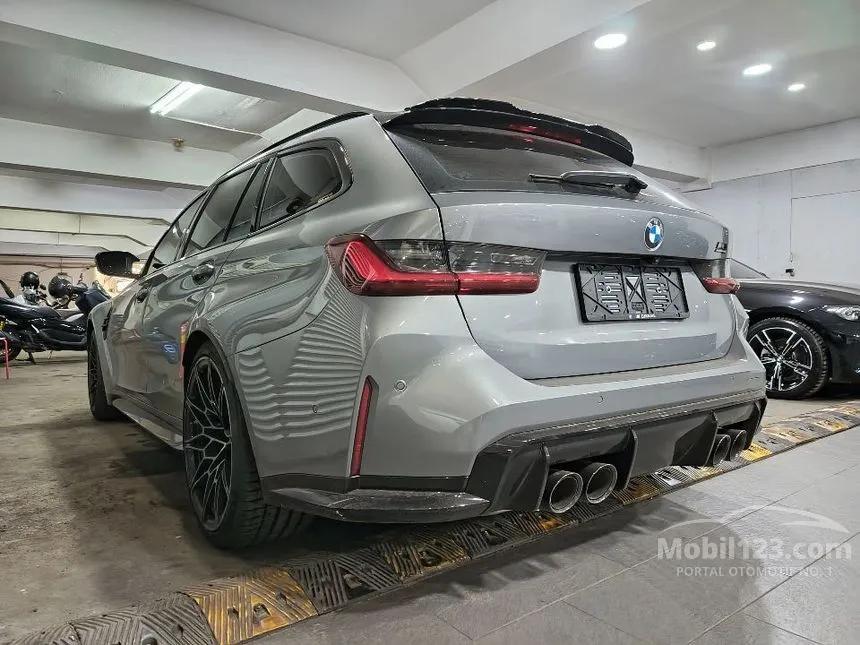 Jual Mobil BMW M3 2024 Touring Competition M xDrive 3.0 di Jawa Barat Automatic Wagon Abu