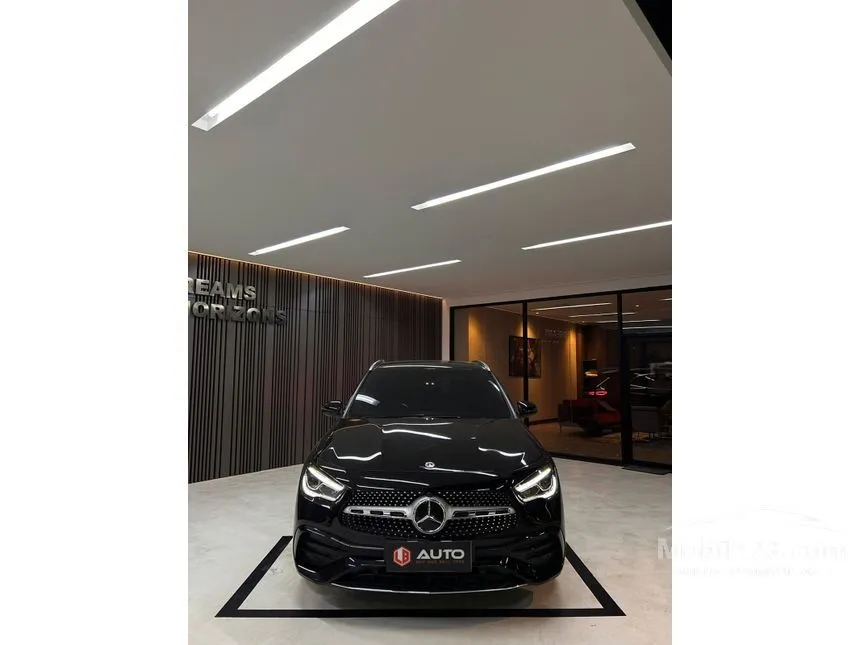 2022 Mercedes-Benz GLA200 AMG Line SUV