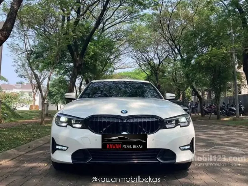 Jual Mobil BMW 320i 2021 Sport 2.0 di DKI Jakarta Automatic Sedan Putih Rp 609.000.000