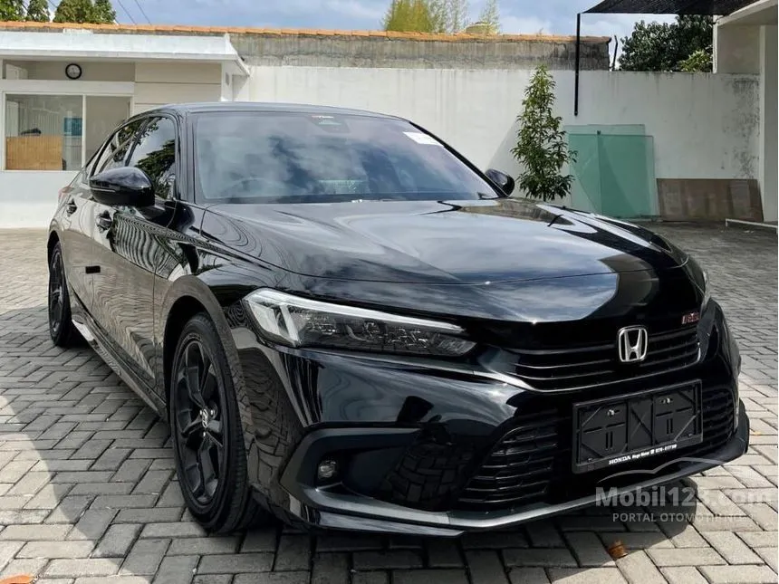 Jual Mobil Honda Civic 2023 RS 1.5 di DKI Jakarta Automatic Sedan Hitam Rp 560.000.000