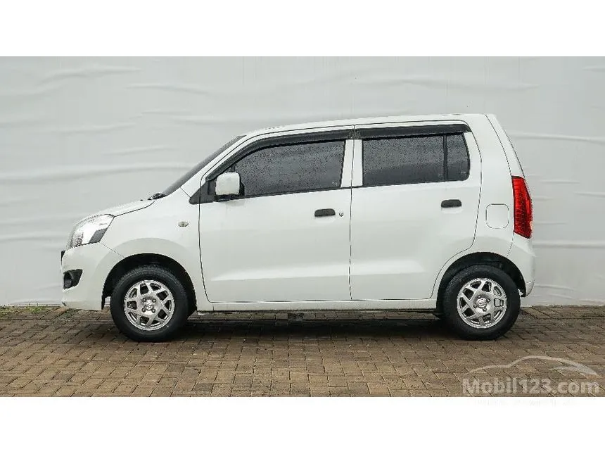 2020 Suzuki Karimun Wagon R GL Hatchback