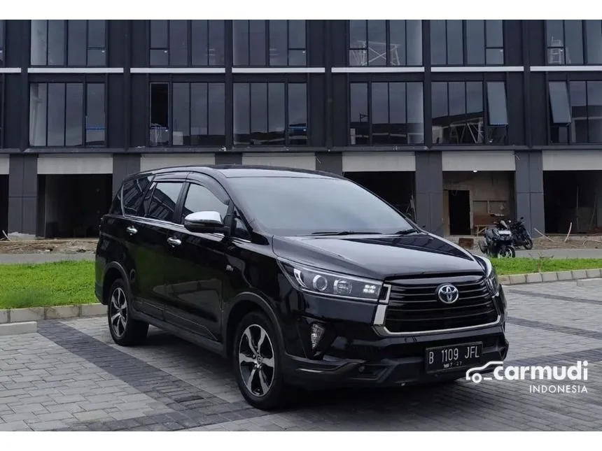 2022 Toyota Innova Venturer Wagon