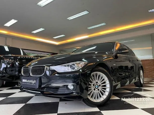 BMW 3 Series Bekas di Indonesia Harga Murah, Kredit Mudah! | Mobil123