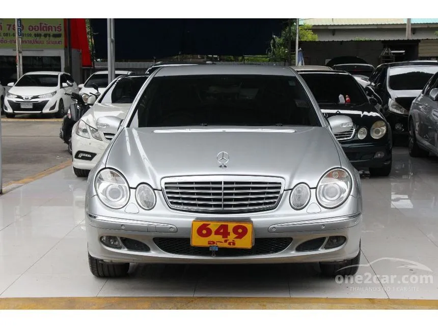 2007 Mercedes-Benz E200 Kompressor Elegance Sedan