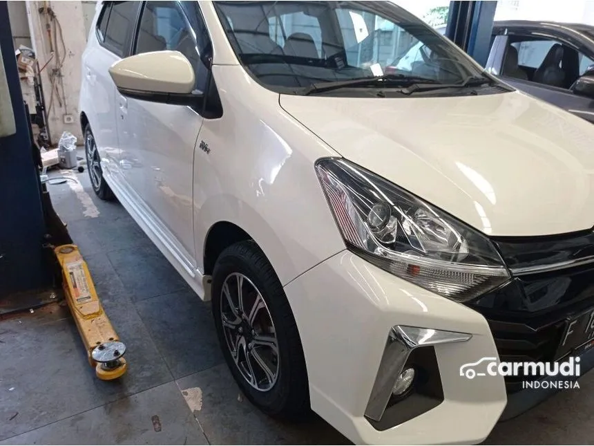 2021 Daihatsu Ayla R Hatchback