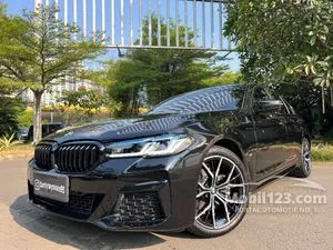 2023 BMW 520i 2.0 M Sport Sedan