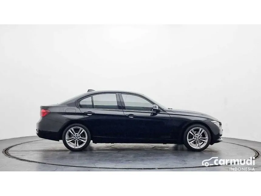 2019 BMW 320i Sport Sedan
