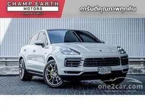 2022 Porsche CAYENNE 3.0 E-Hybrid Coupe SUV