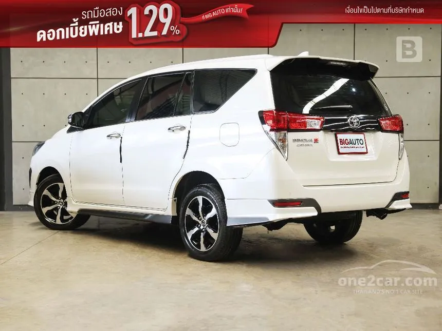 2022 Toyota INNOVA Crysta Premium Wagon