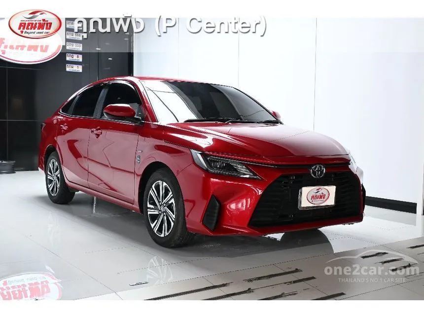 2022 Toyota Yaris Ativ Sport Sedan