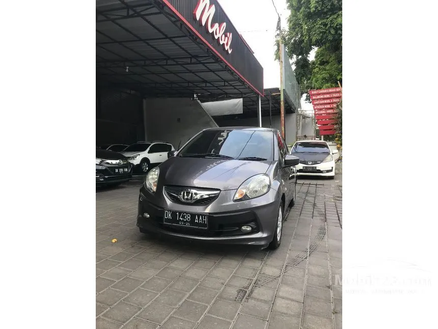 Jual Mobil Honda Brio 2015 Satya E 1.2 di Bali Manual Hatchback Abu