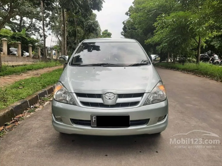 Jual Mobil Toyota Kijang Innova 2006 G 2.0 di Jawa Barat Manual MPV Hijau Rp 117.000.000