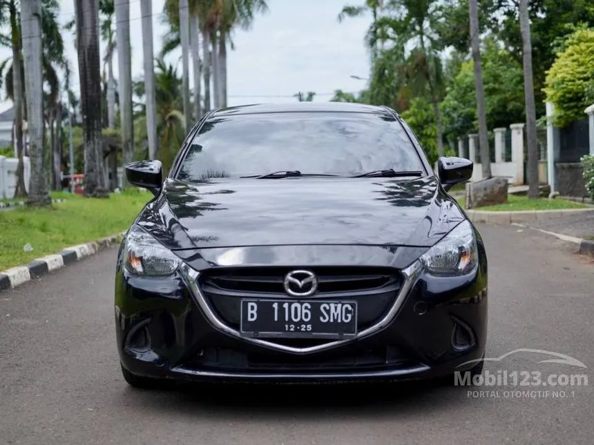 Jual Mobil Mazda 2 2015 V 1.5 di DKI Jakarta Automatic Hatchback Hitam Rp 140.000.000