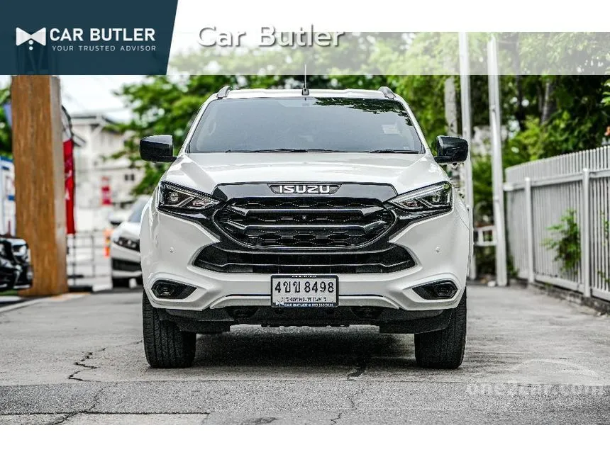 2022 Isuzu MU-X Active SUV