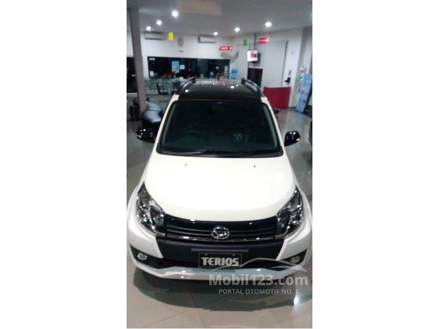 Jual Mobil Daihatsu Terios 2017 R 1.5 di DKI Jakarta 